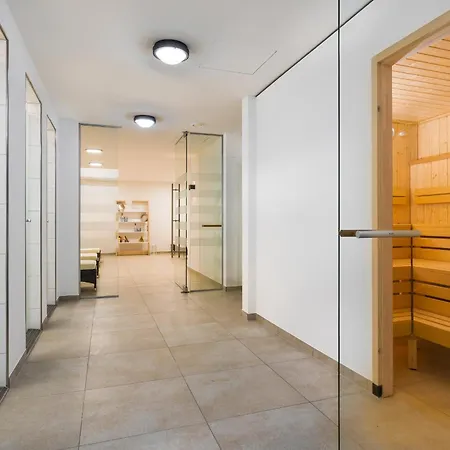 Ostseeallee Ostseeallee 2-15 דירה